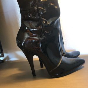 COPY - Thigh high genuine black patent leather heels